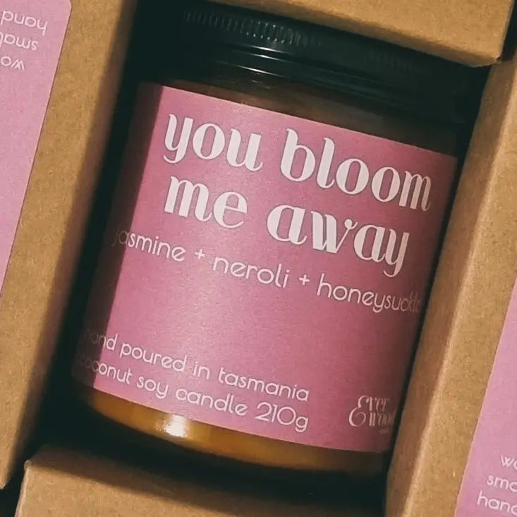You Bloom Me Away Candle 210g